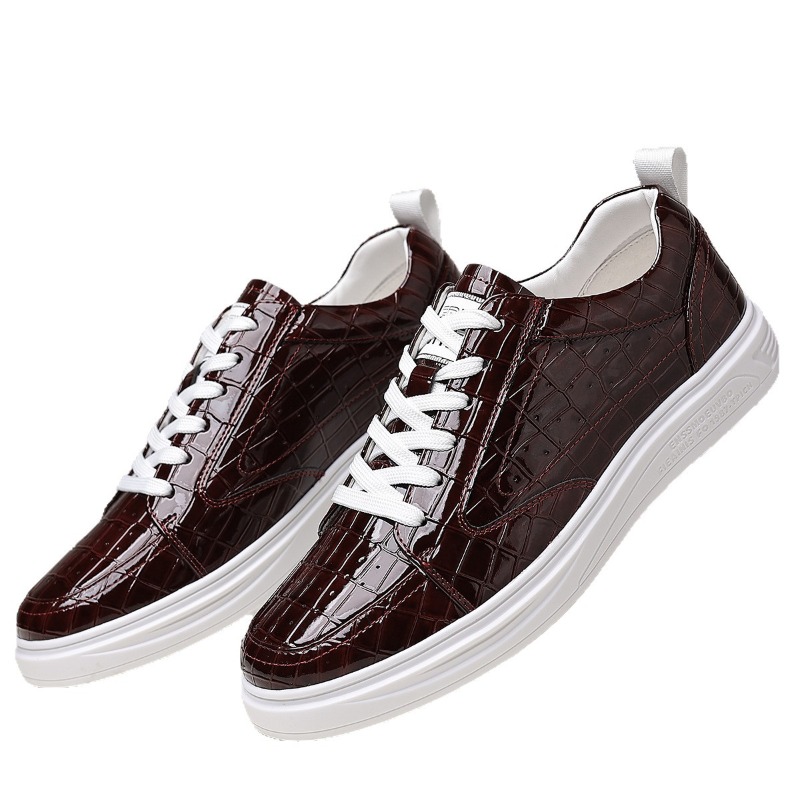 Klassieke lage skate schoenen  - Sneaker Career recensie en prijs