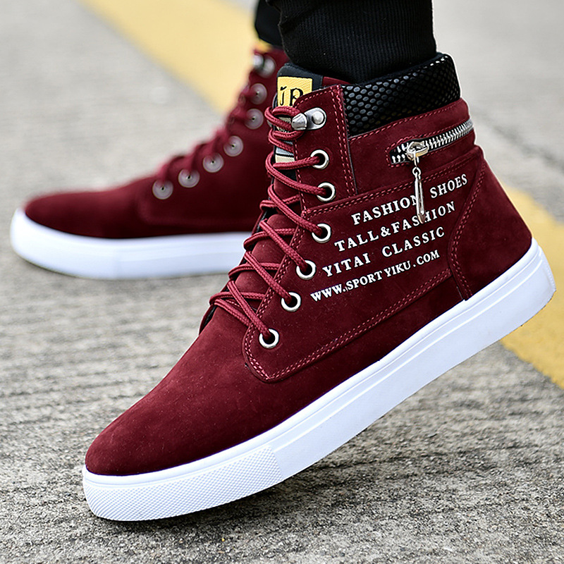 Zwarte hoge sneakers voor here - Sneaker Career recensie en prijs